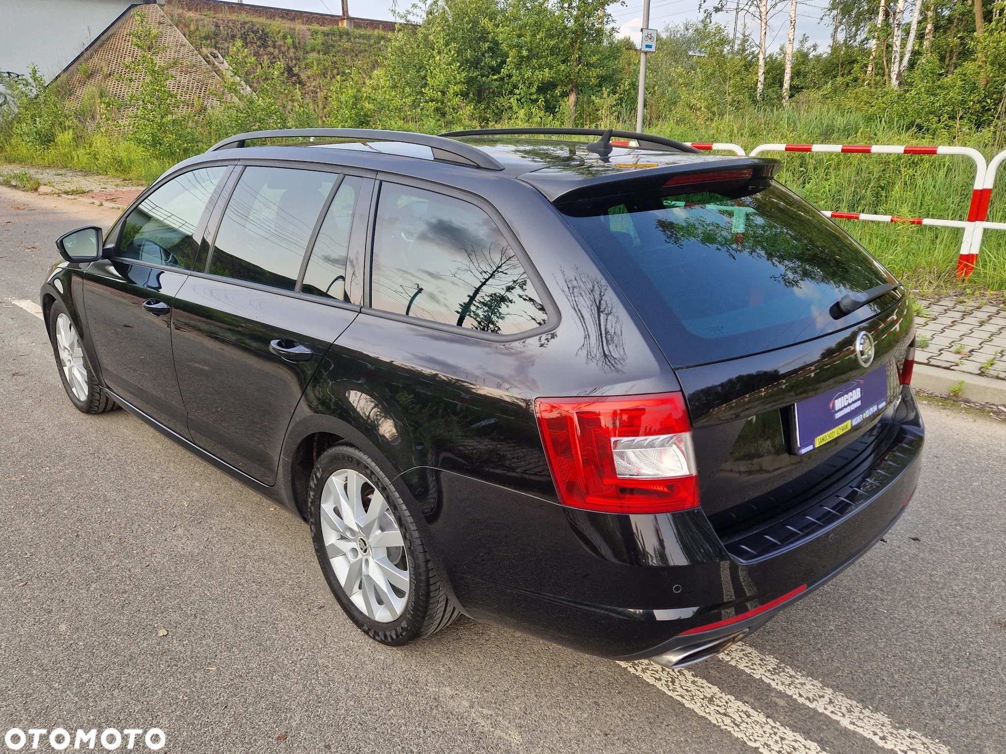Skoda Octavia Combi 2.0 TDI (Green tec) RS - 5