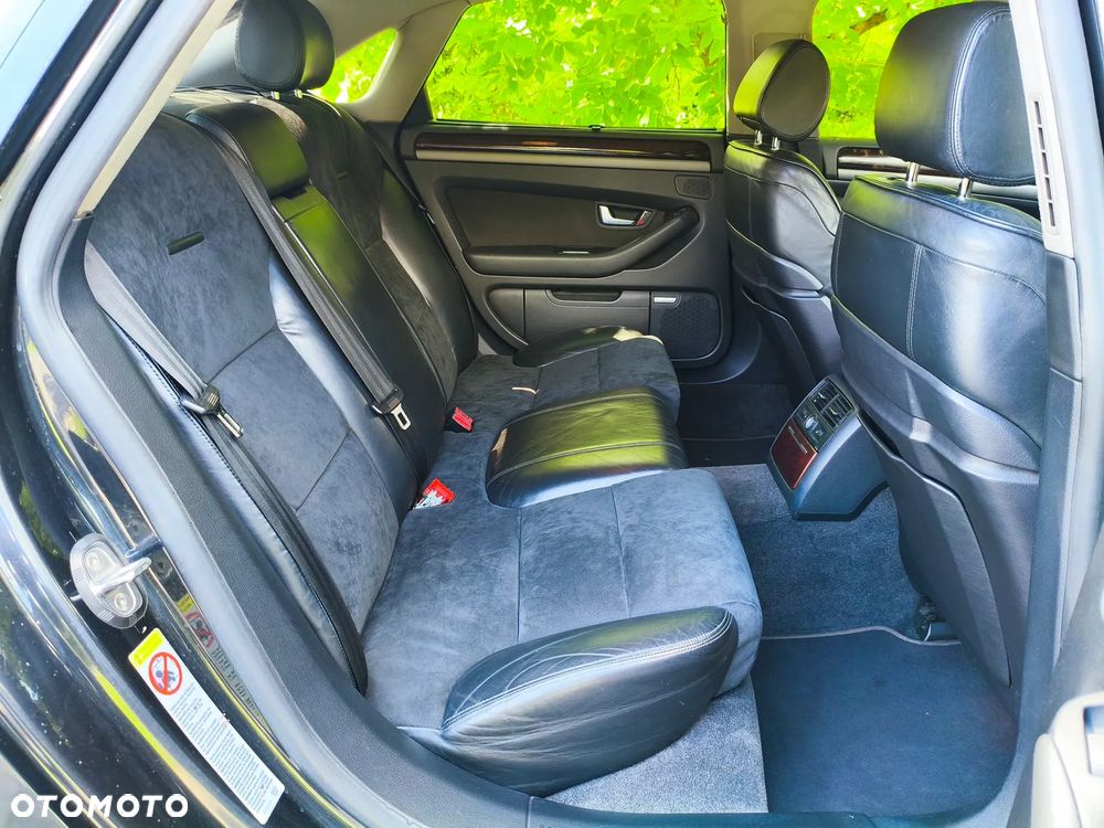 Audi A8 - 11