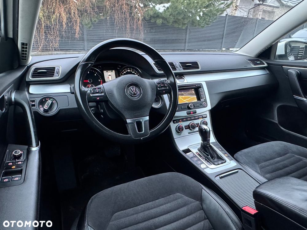 Volkswagen Passat 2.0 TDI DSG BlueMotion Technology Highline - 6