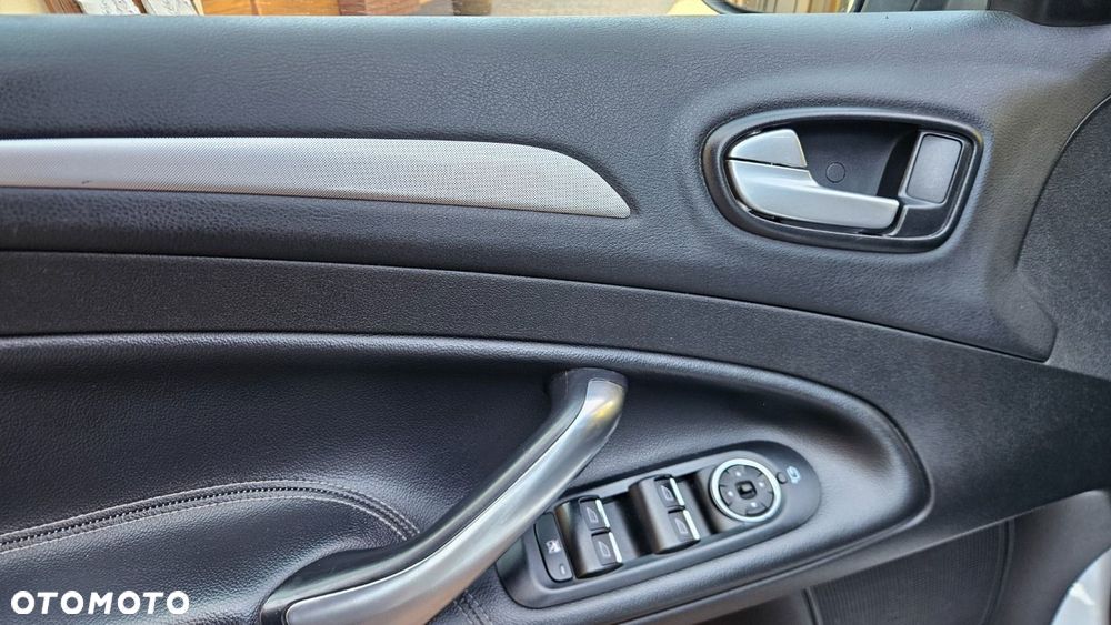 Ford Mondeo 2.0 TDCi Titanium X - 20