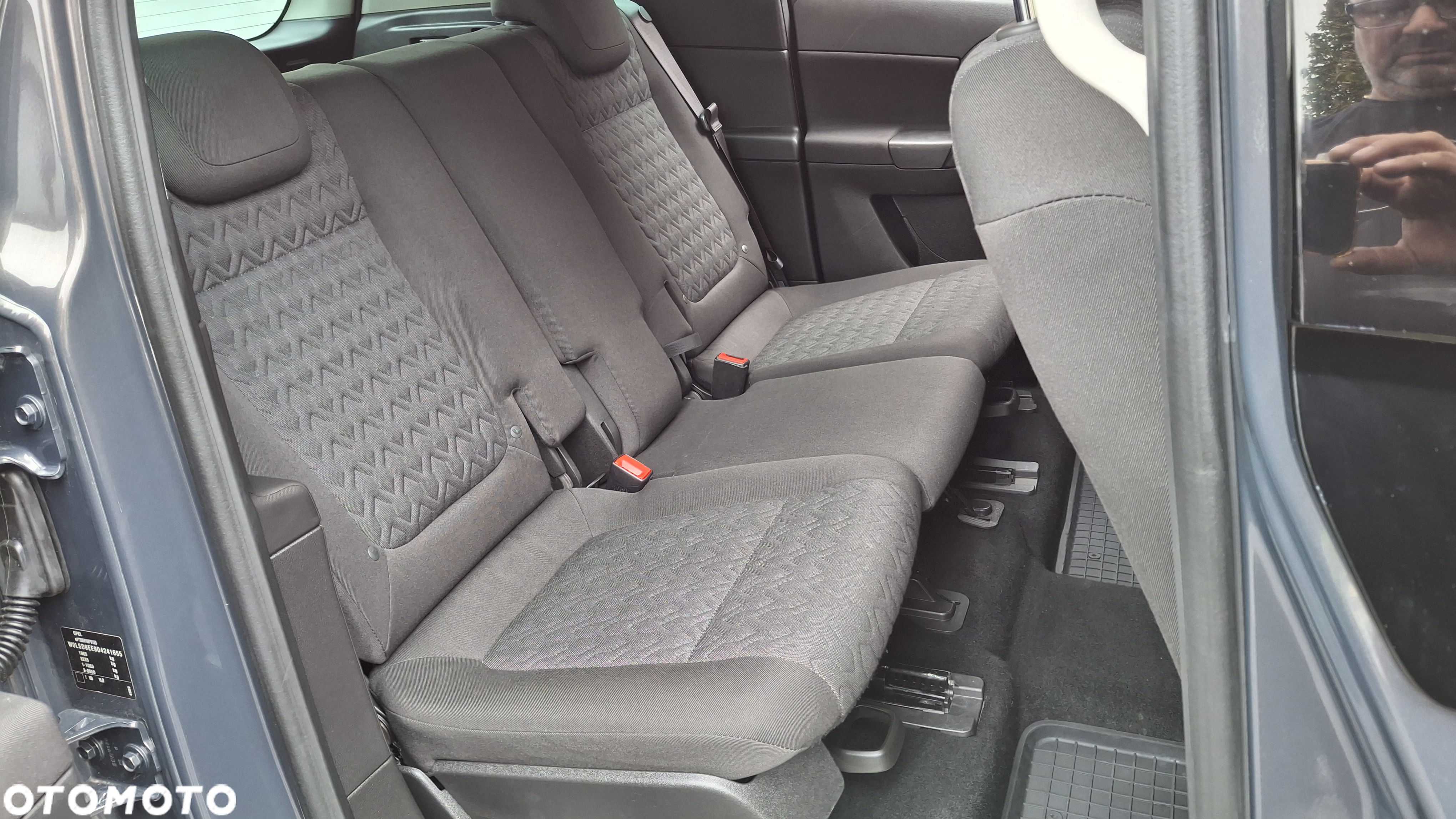Opel Meriva - 9