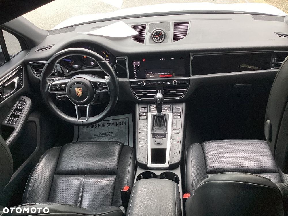 Porsche Macan - 15