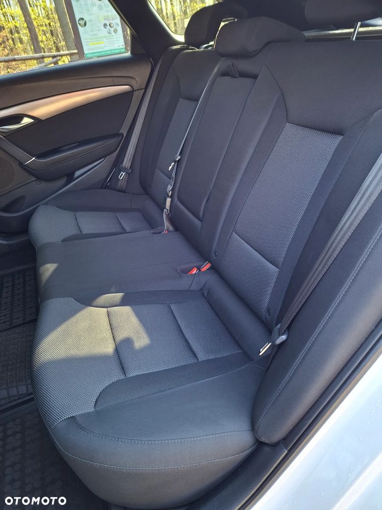 Hyundai i40 1.7 CRDi BlueDrive Comfort - 24