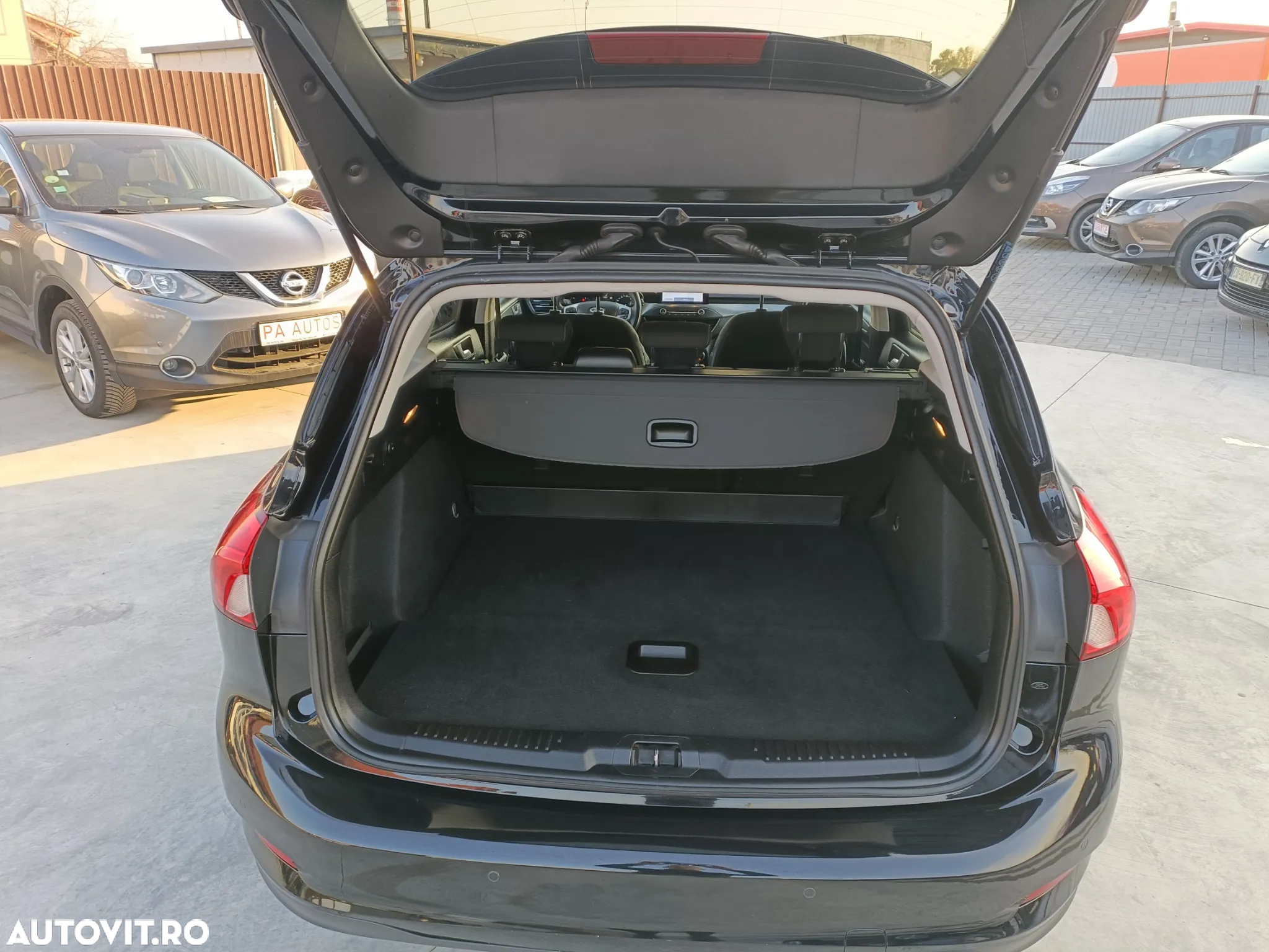 Ford Focus 1.5 EcoBlue Start-Stopp-System Aut. TITANIUM DESIGN - 17