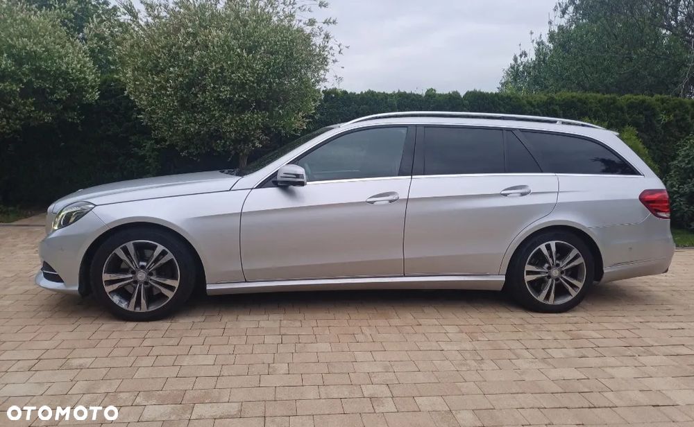 Mercedes-Benz Klasa E 300 T 4Matic 7G-TRONIC Avantgarde - 16