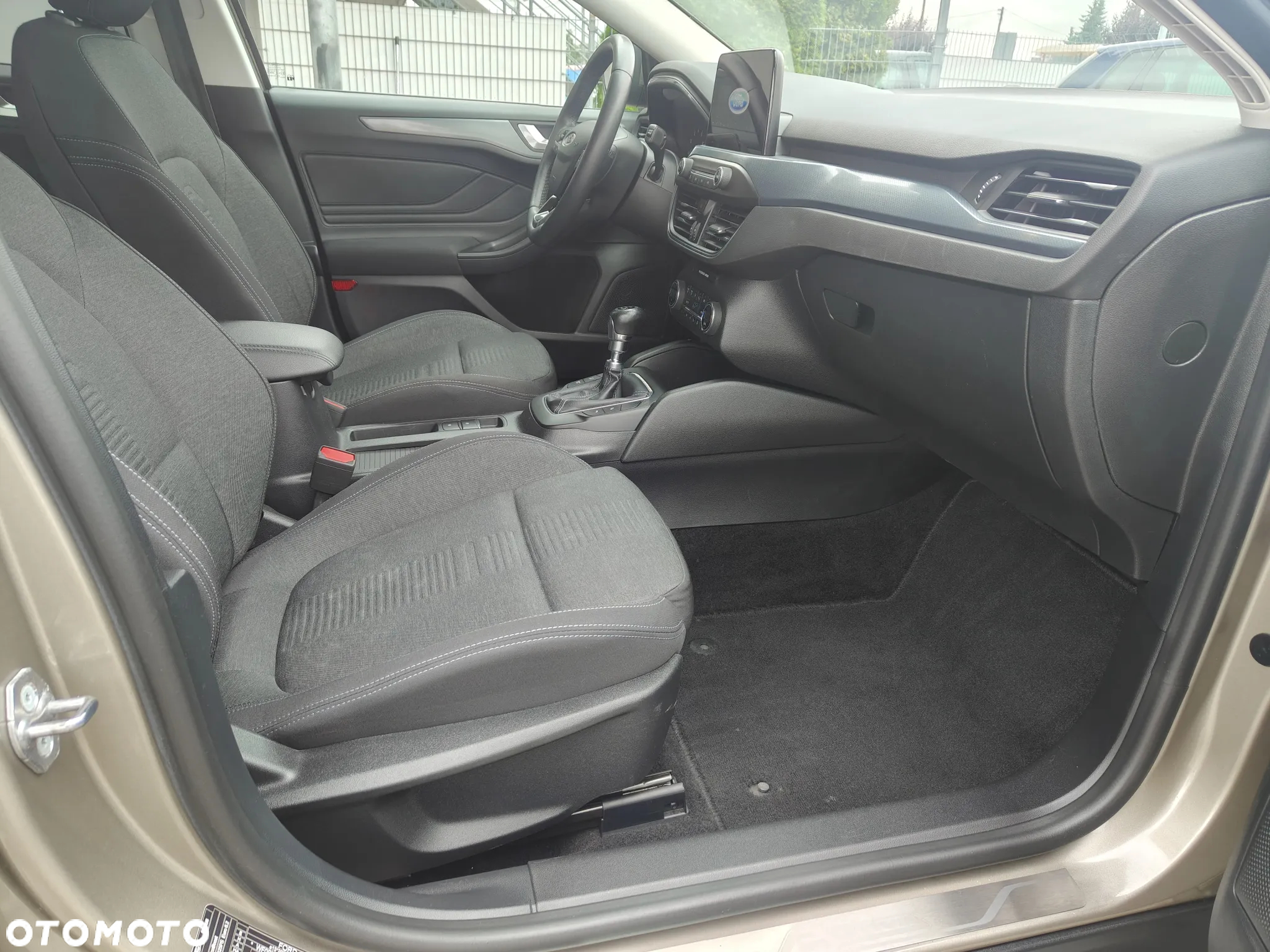 Ford Focus 1.0 EcoBoost Active Business - 13