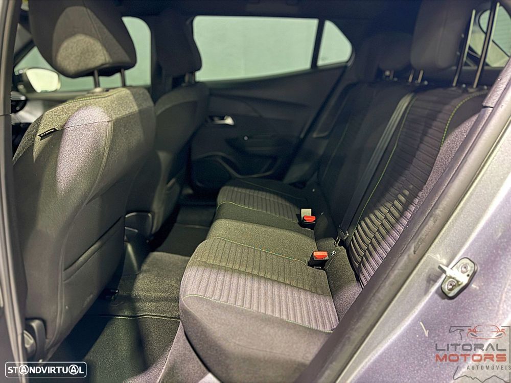 Peugeot 2008 1.2 PureTech SE Style - 16