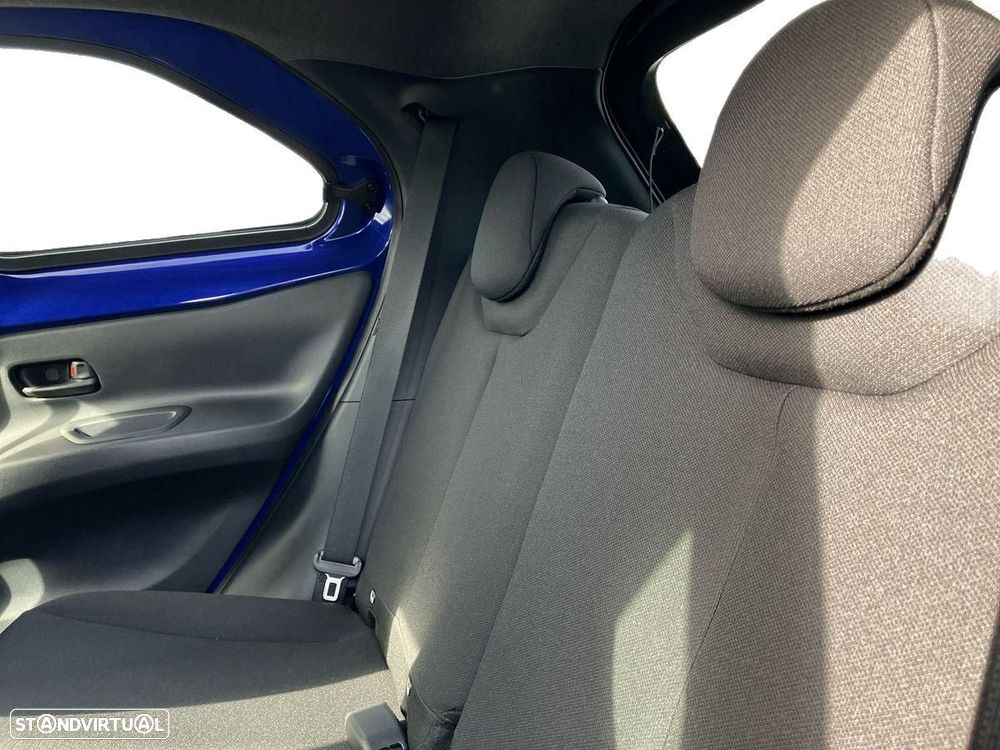 Toyota Aygo X 1.0 Pulse - 11