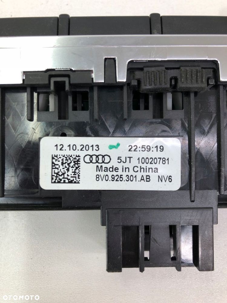 AUDI A3 PANEL STEROWANIA 8V0925301 - 2