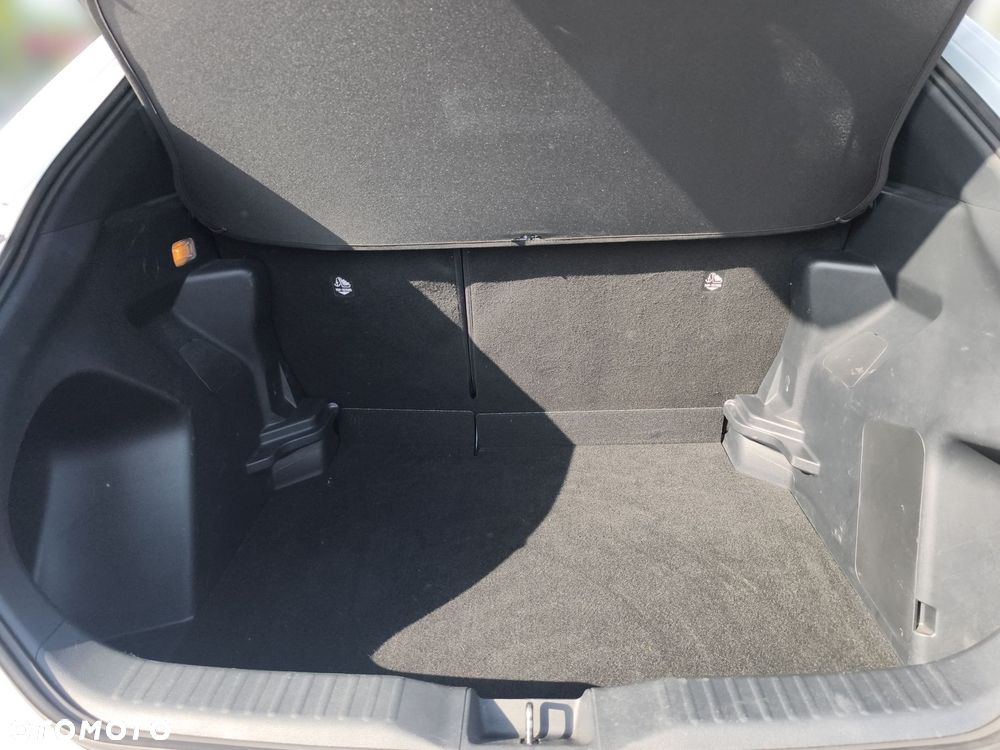 Toyota Yaris Cross Hybrid 1.5 Comfort - 11