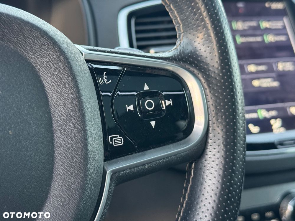 Volvo XC 90 T6 AWD R-Design 7os - 22