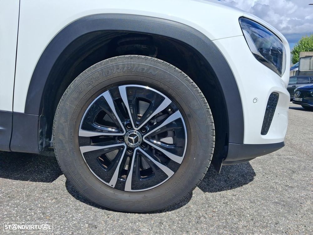 Mercedes-Benz GLB 180 d Progressive - 25
