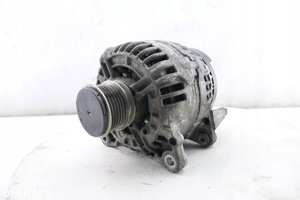 Alternator VOLKSWAGEN AUDI SEAT SKODA 1.6 TDI 0124525187 03L903023 - 1
