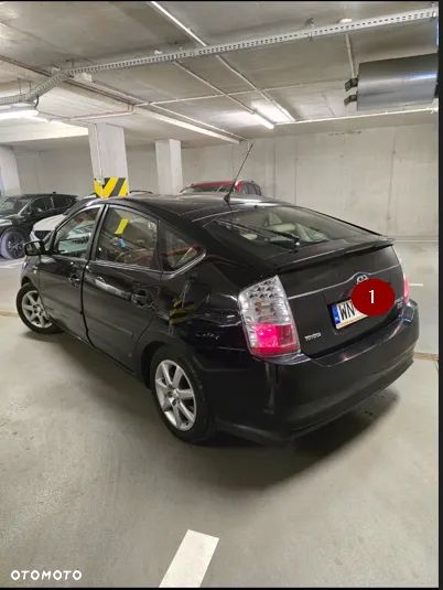 Toyota Prius 1.5 VVT-i Prestige - 3