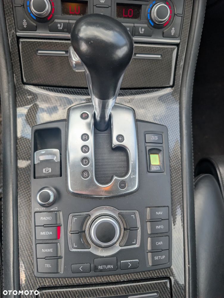Audi S8 - 17