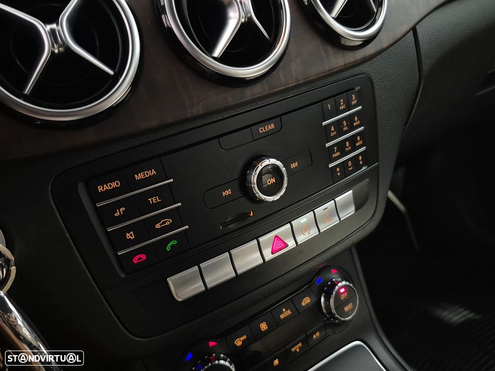 Mercedes-Benz B 180 d Style - 27