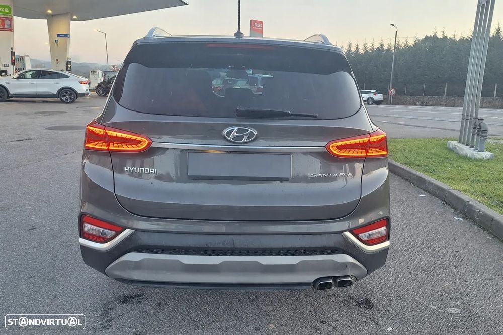 Hyundai Santa Fe 2.2 CRDi Premium 4WD Aut. - 9
