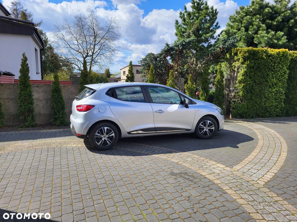 Renault Clio 1.2 16V 75 GPS - 3