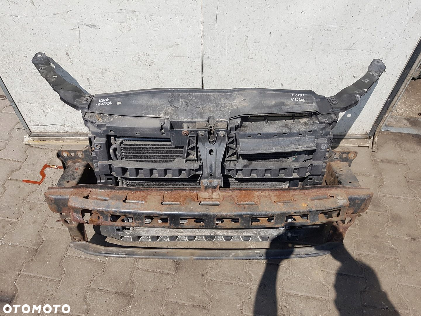 VW GOLF 6 VI 08-13r HB 1.6 TDI PAS PRZEDNI CHŁODNICE WENTYLATOR - 2
