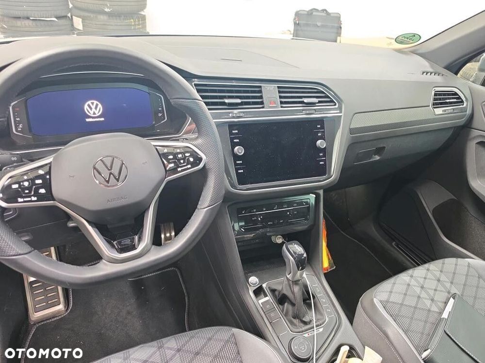 Volkswagen Tiguan - 3