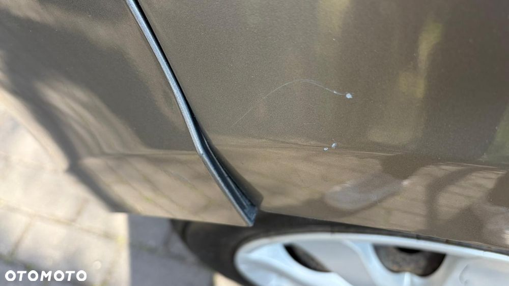 Renault Clio TCe 100 TomTom Edition - 13