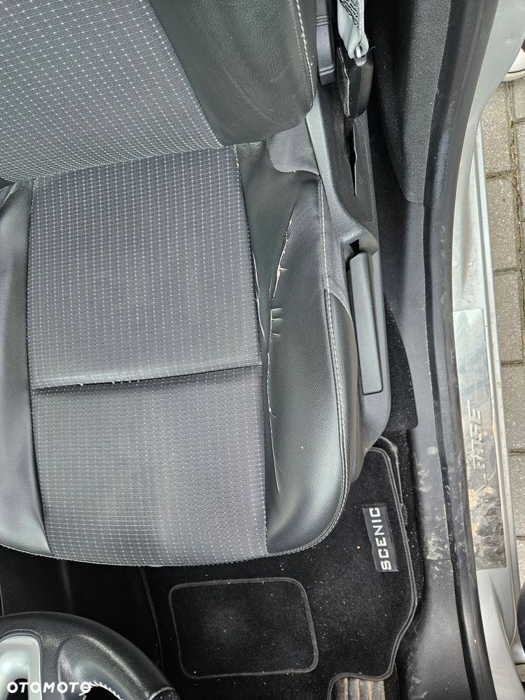 Renault Scenic 1.6 dCi Energy Bose Edition - 13