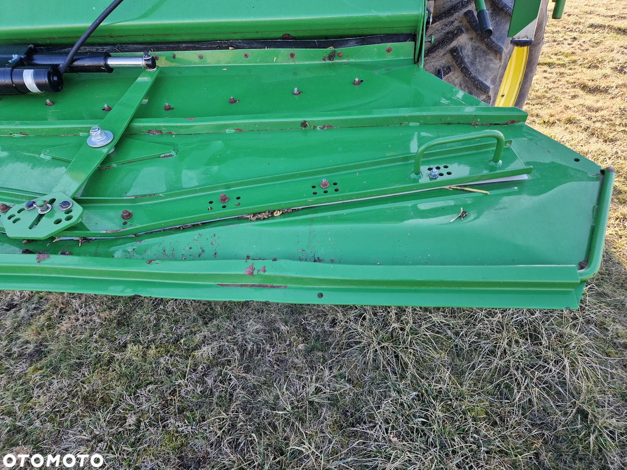 John Deere W540i - 16
