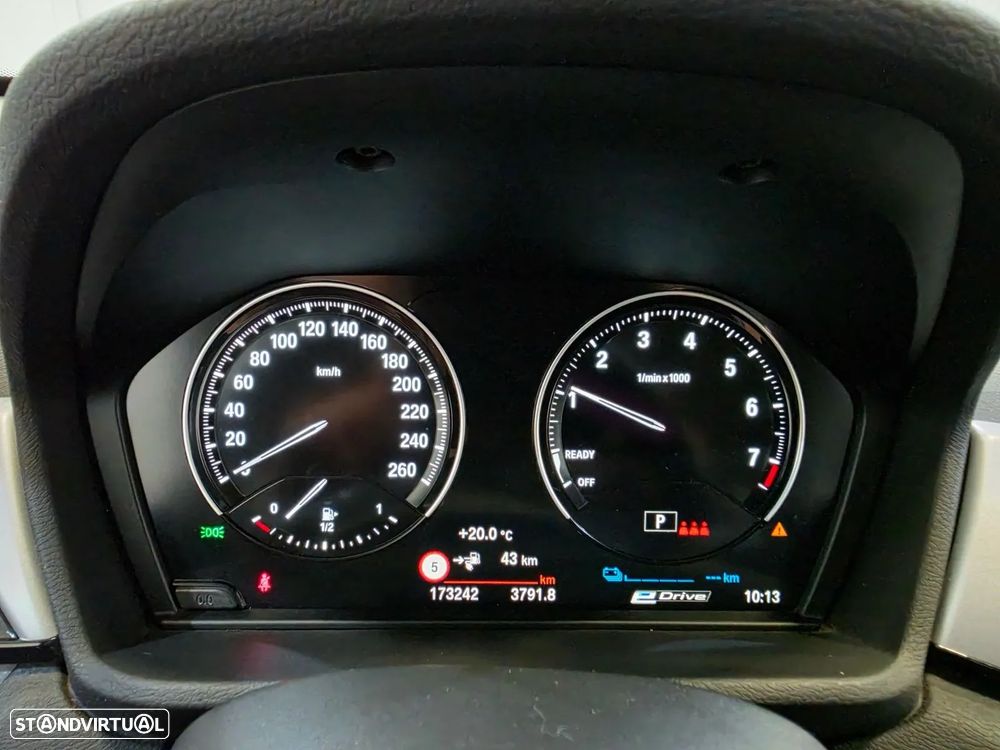 BMW X1 - 10