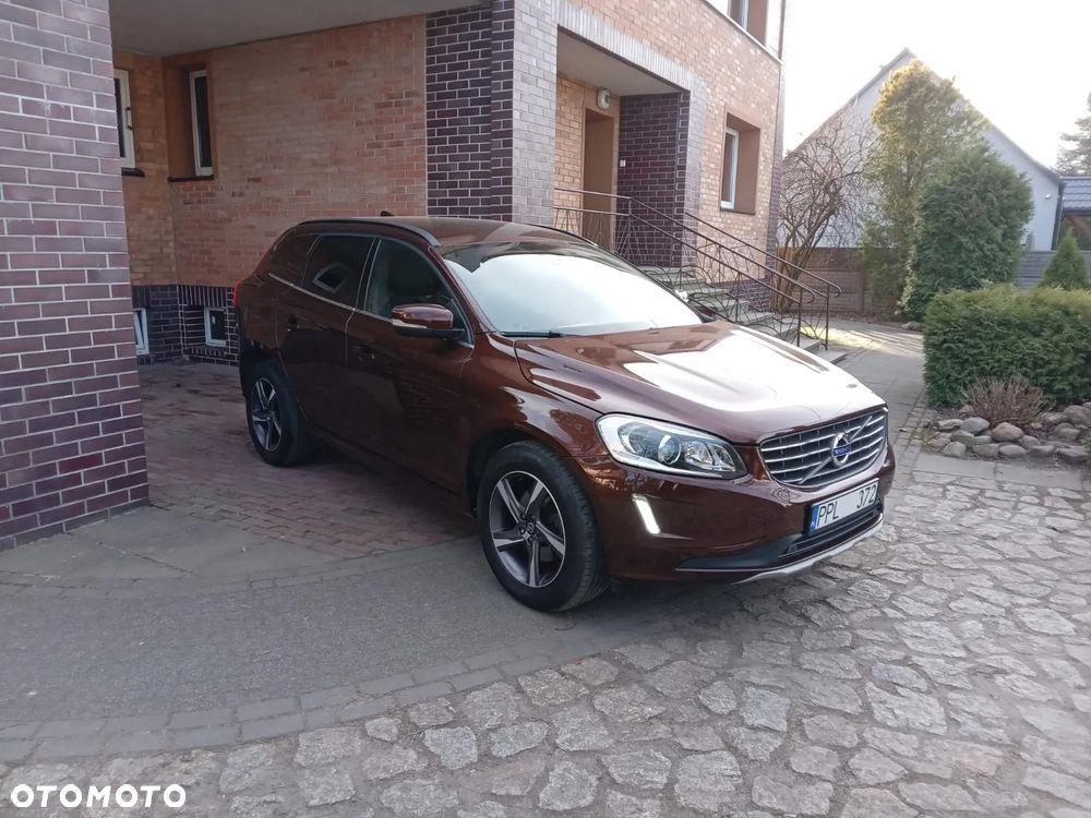 Volvo XC 60 D3 Geartronic Momentum - 1
