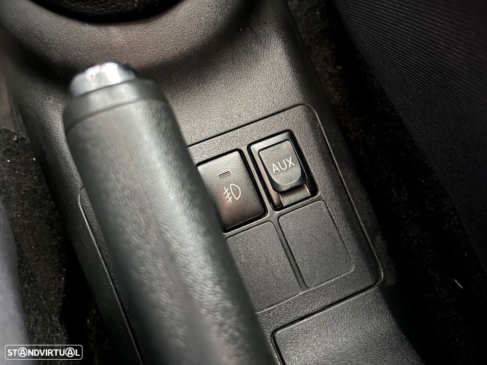 Toyota Yaris 1.4 D-4D AC - 26