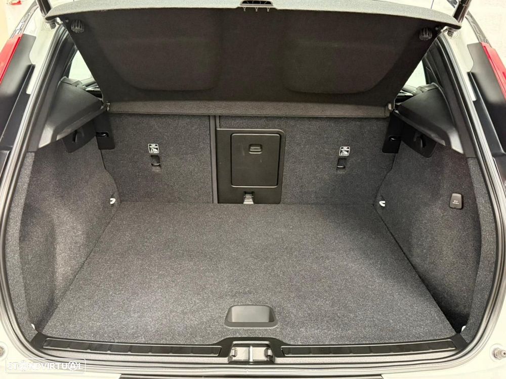 Volvo XC 40 1.5 T4 PHEV R-Design - 41