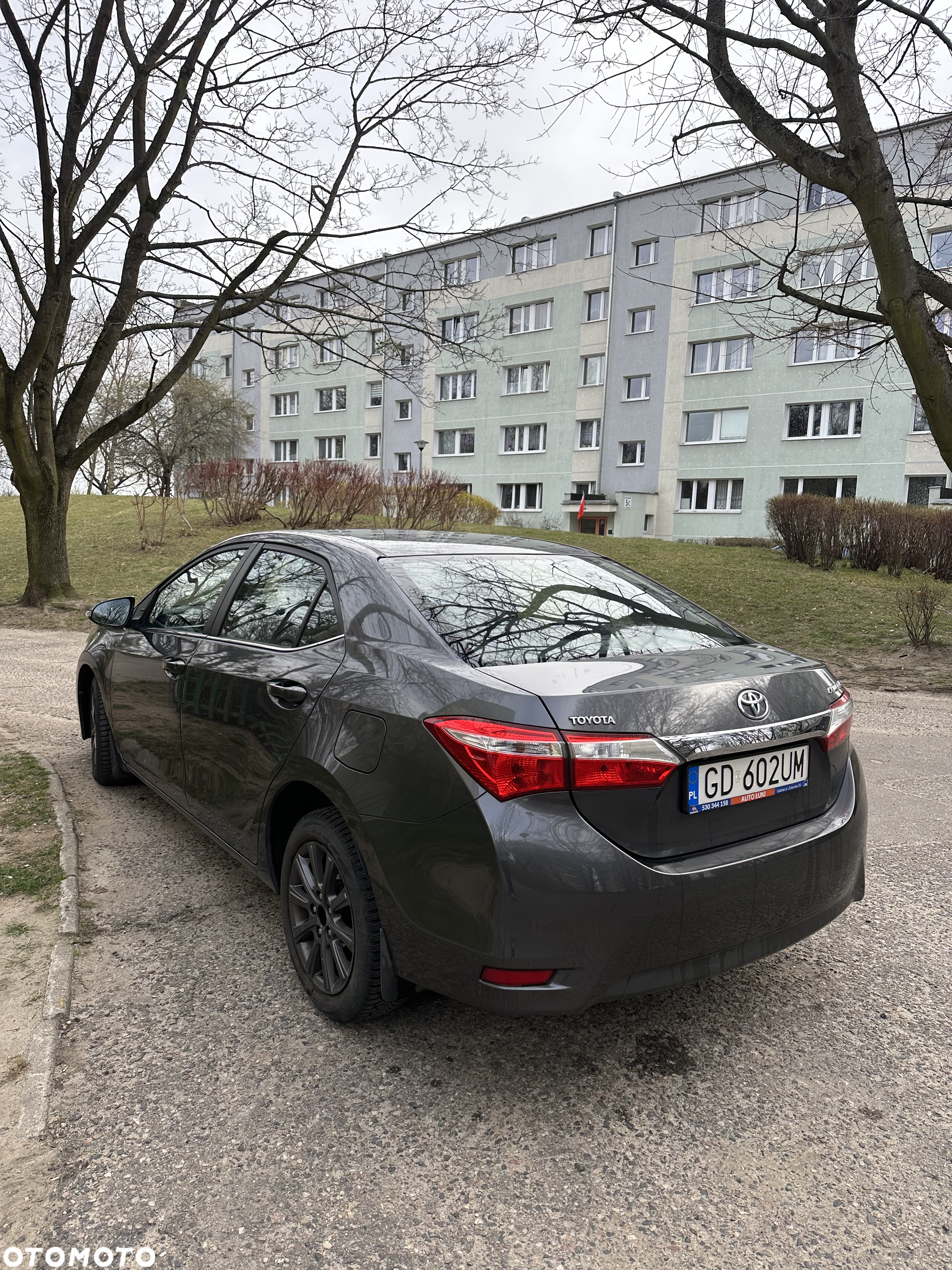 Toyota Corolla - 5