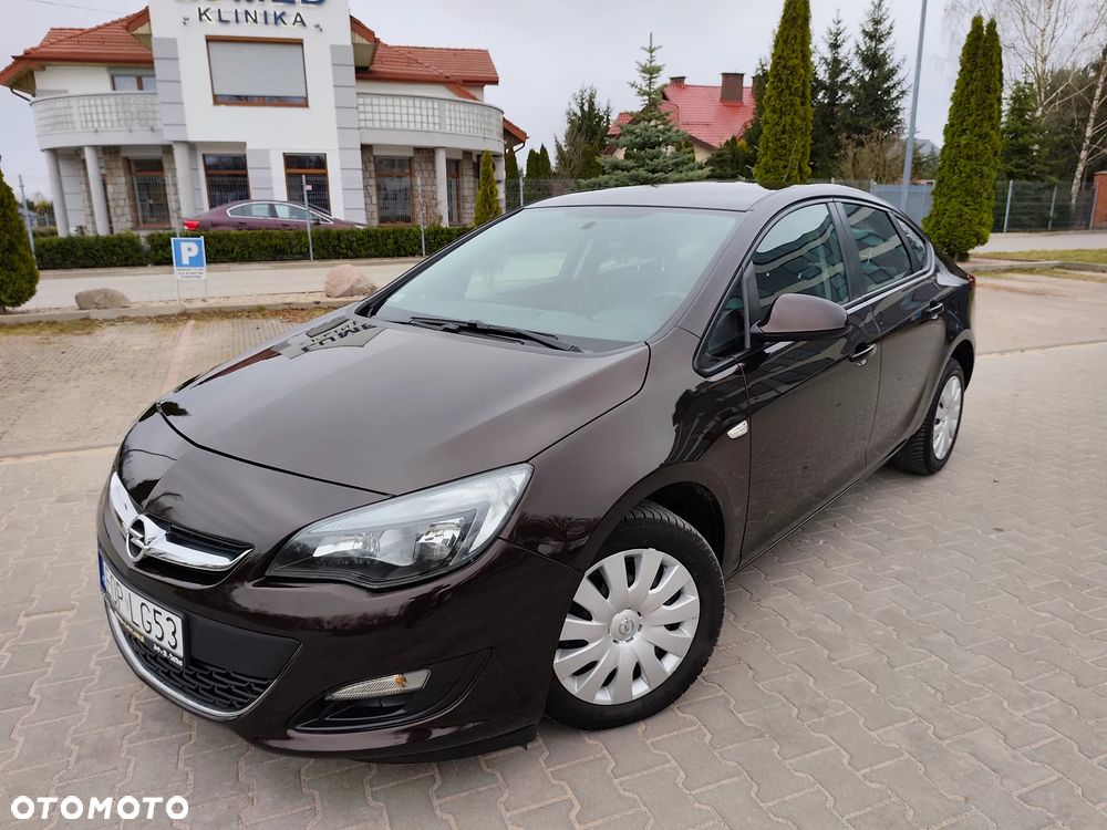 Opel Astra - 1