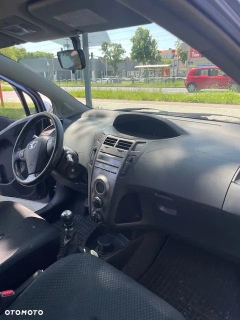 Toyota Yaris 1.4 D-4D Sol - 18