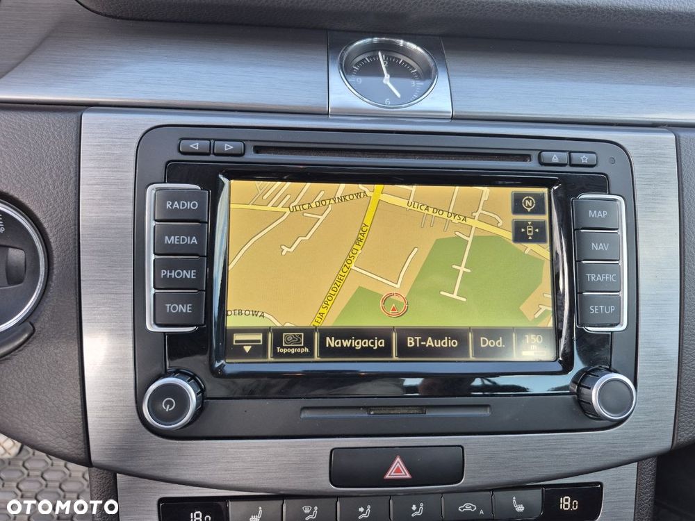 Volkswagen Passat 2.0 TDI Comfortline - 28