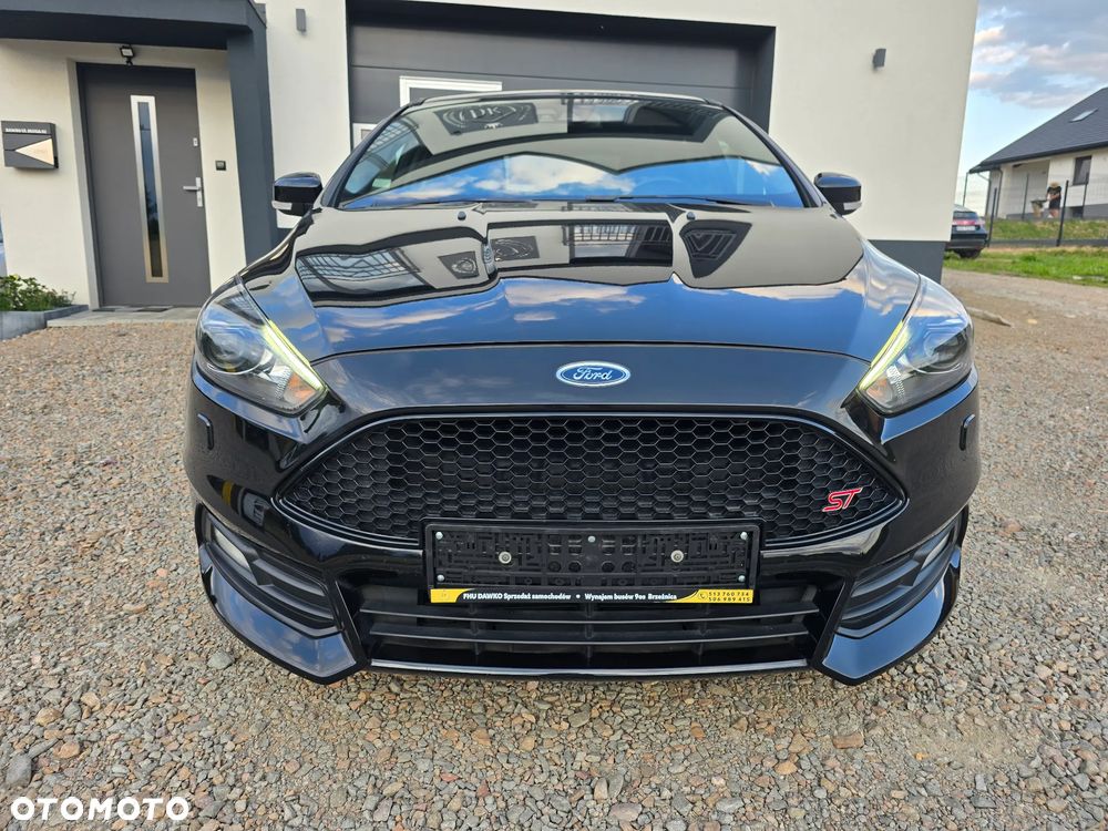 Ford Focus 2.0 EcoBoost ST mit Leder-Exclusiv-Paket - 15