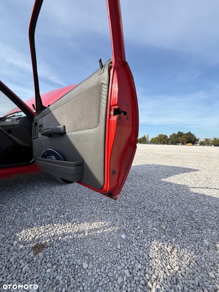 Peugeot 205 1.4 XR - 23