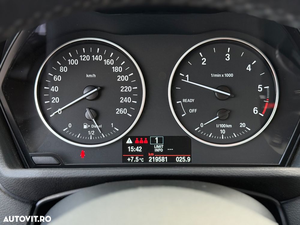 BMW X1 xDrive20d - 16