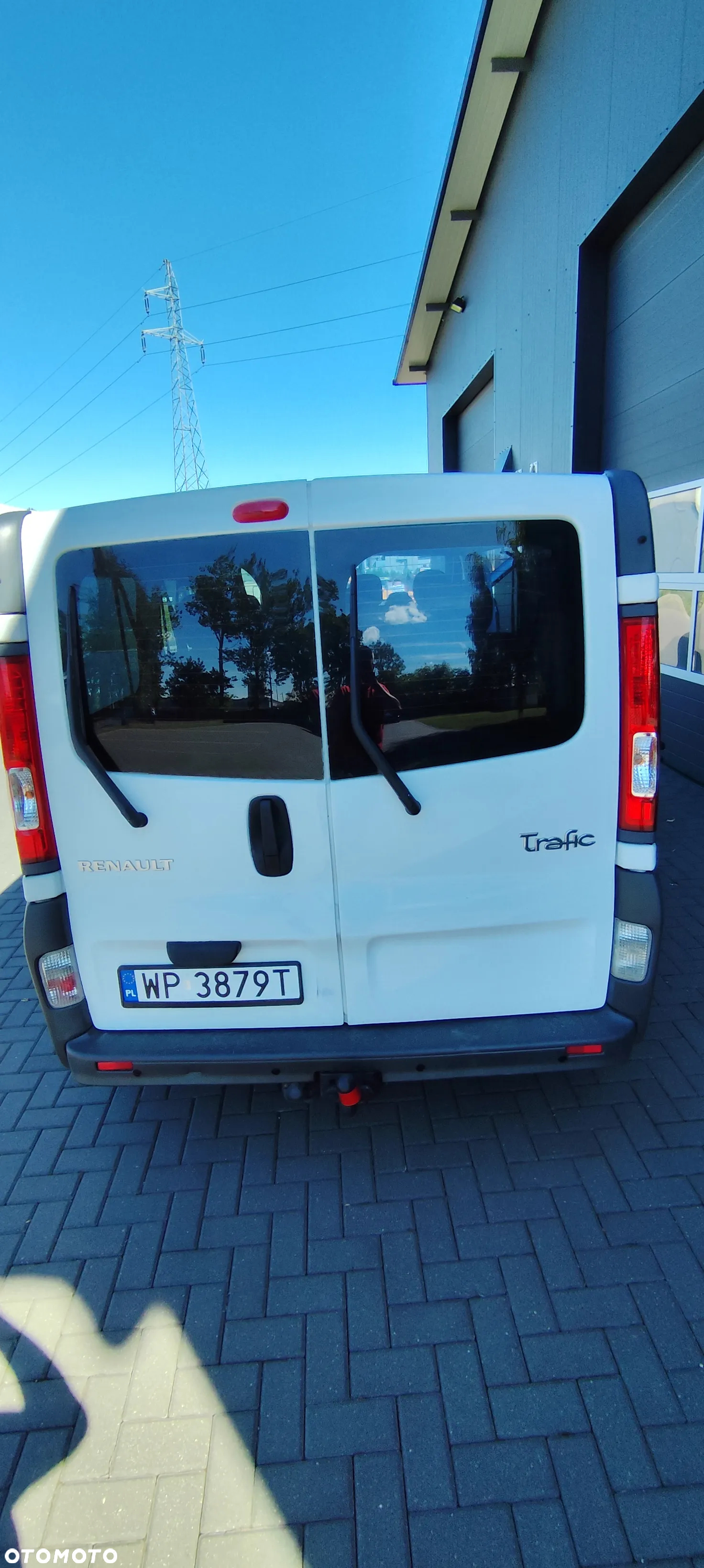 Renault Trafic 2.0 dCi 115 Combi L2H1 - 11