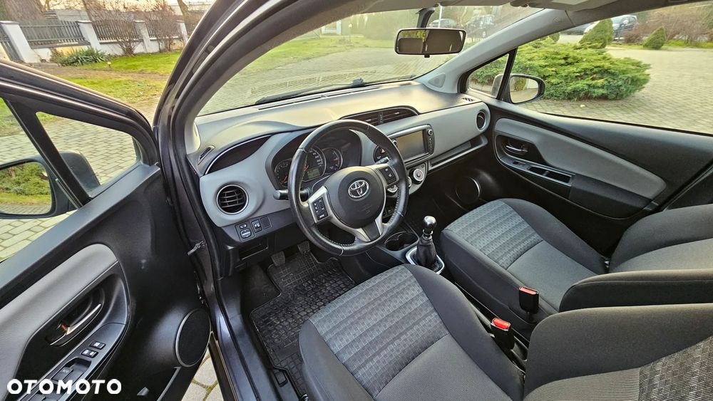 Toyota Yaris 1.33 VVT-i Comfort - 14