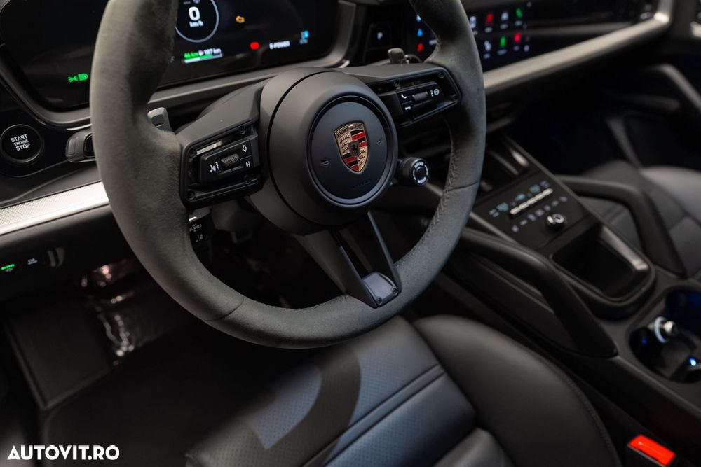 Porsche Cayenne Coupe S E-Hybrid Tiptronic S - 16