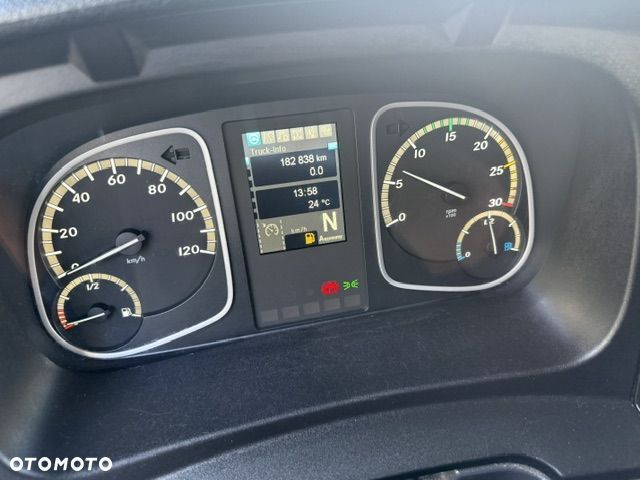 Mercedes-Benz Atego 1223 Skrzynia 7,5M/ Sypialka / Niski przebieg / - 8
