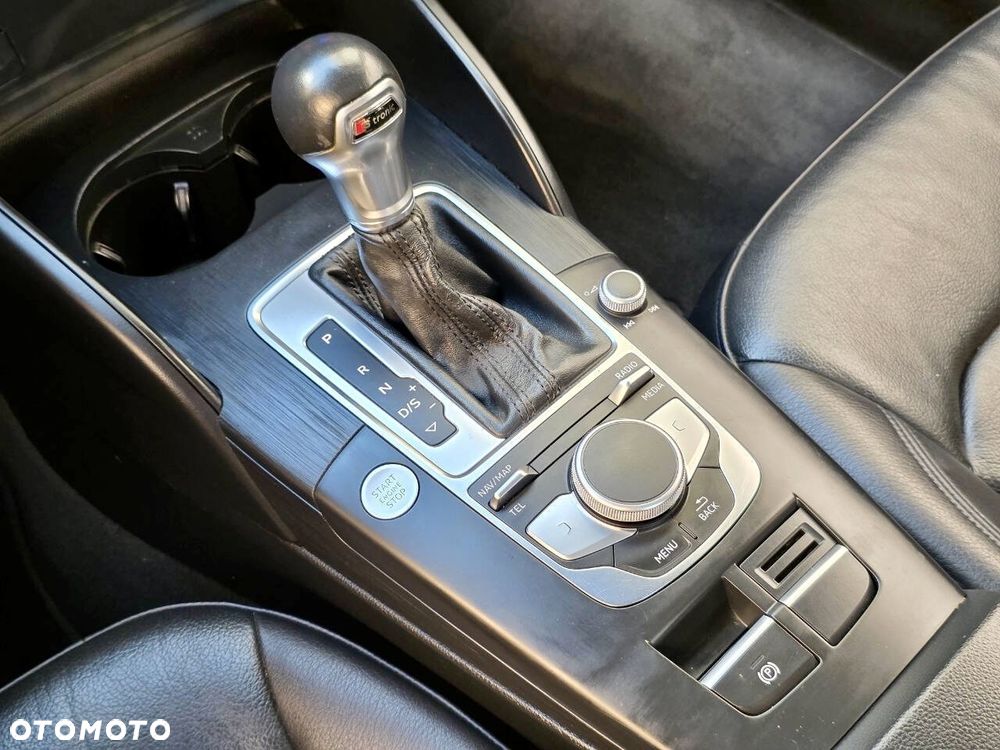 Audi A3 Limousine 40 TFSI quattro S tronic sport - 17
