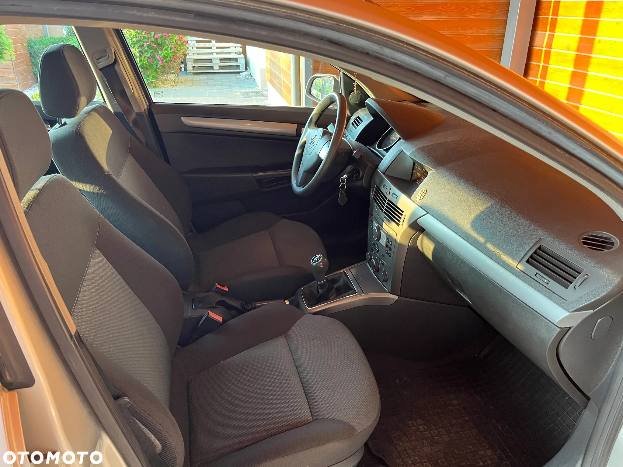 Opel Astra III 1.6 Enjoy - 10