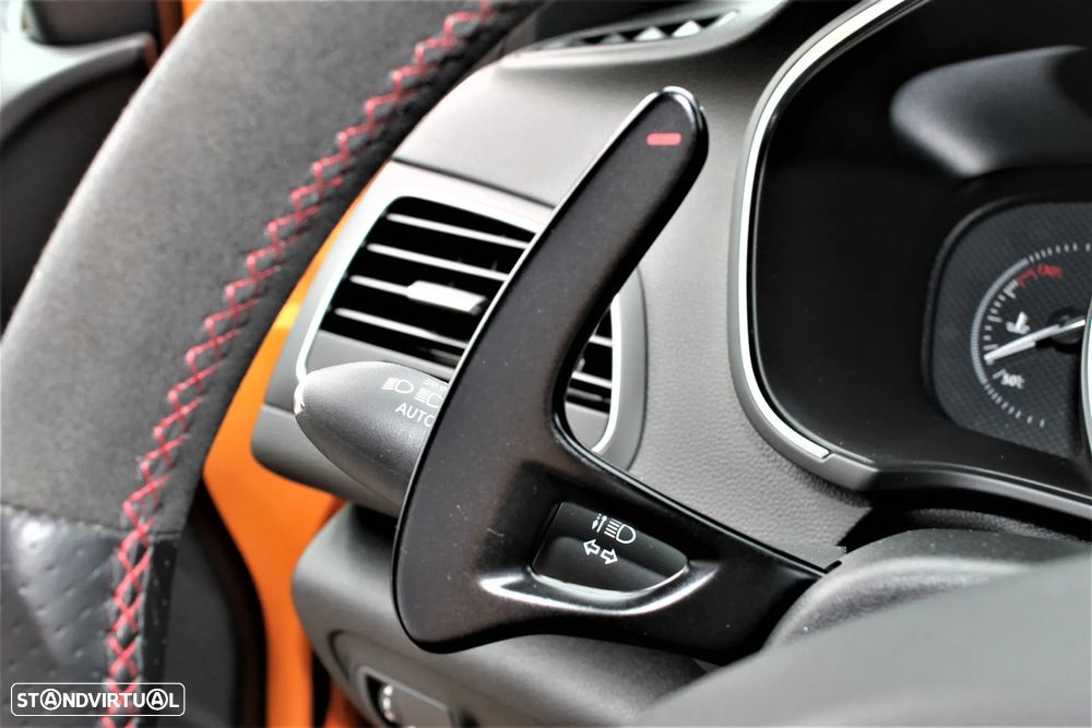 Renault Mégane 1.8 TCe R.S. EDC - 35