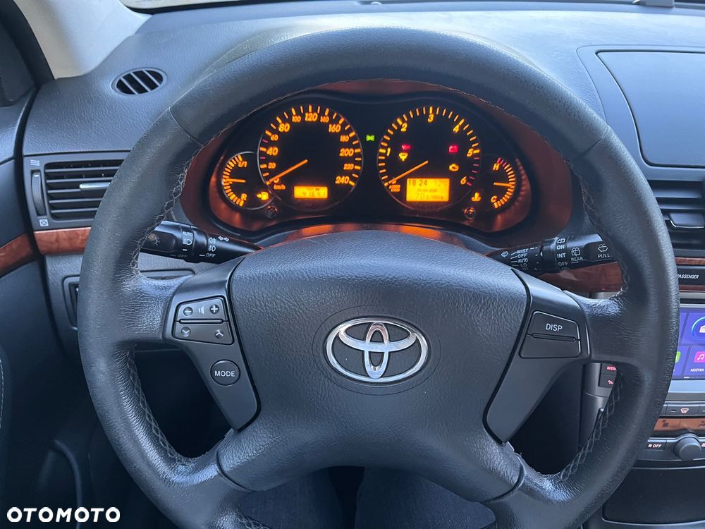 Toyota Avensis 2.2 D-4D Prestige - 7