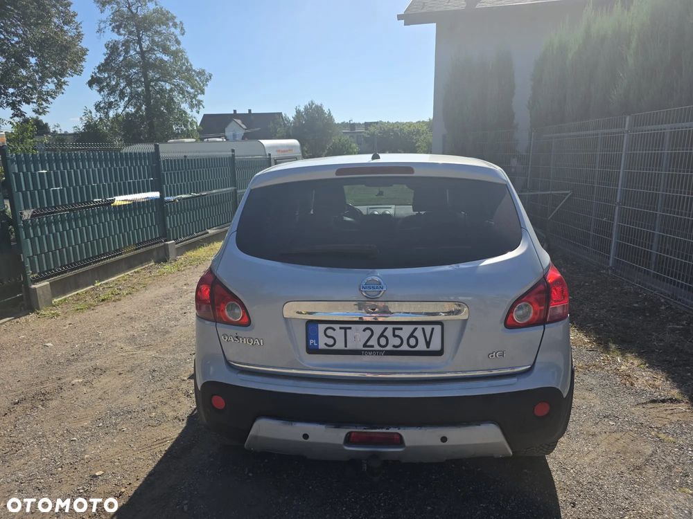 Nissan Qashqai 2.0 dCi 4 x 4 DPF tekna - 5