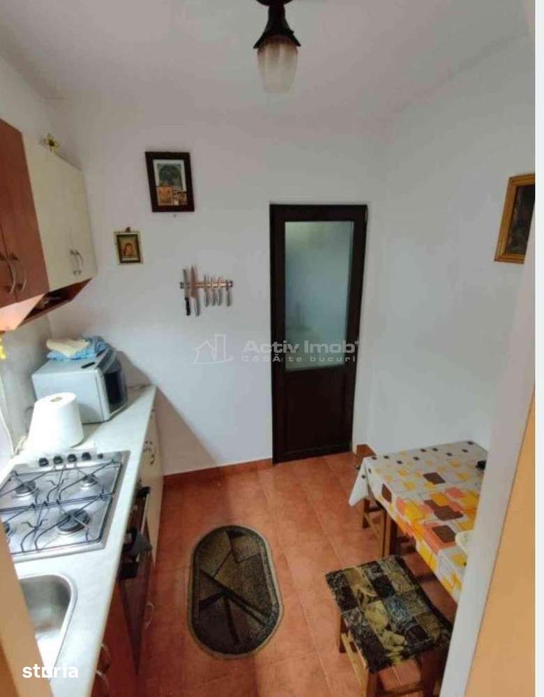 Lugoj, Ap. 1 Cam., 41 Mp., Et. 3, Strada Cernei, Langa Liceul Aurel V — fotografia 3
