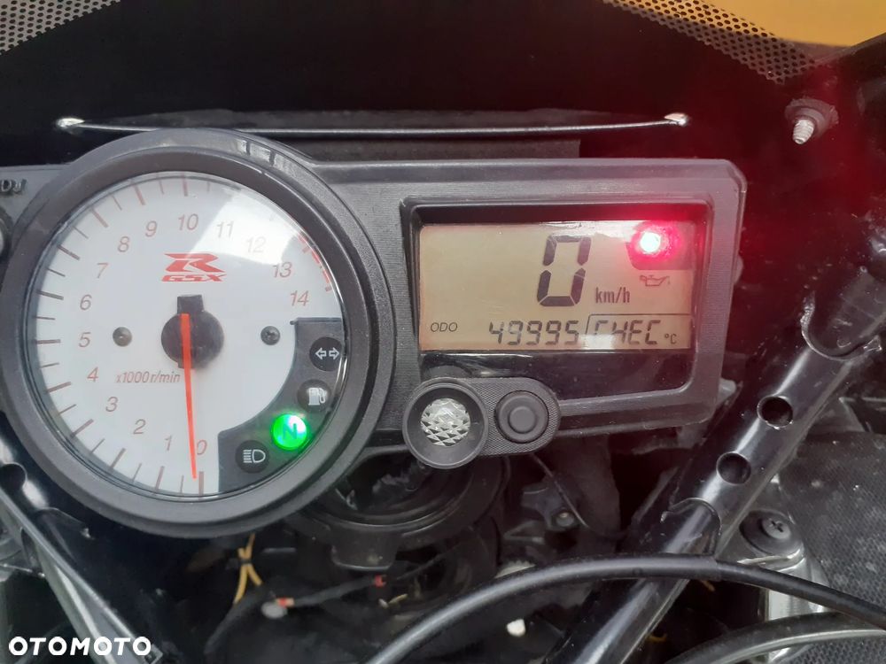 Suzuki GSX-R - 4