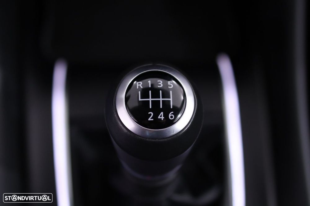 Nissan Qashqai 1.3 DIG-T N-Connecta - 16